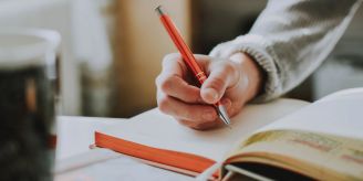 Partner - Weiterbildung: Mit ipso! ortsunabhängig studieren Partner - Weiterbildung: Mit ipso! ortsunabhängig studieren