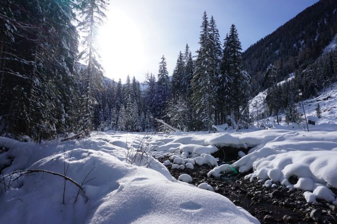 Hier findet man ein Winterwunderland wie aus dem Bilderbuch. Winterwunderland im Osttirol.