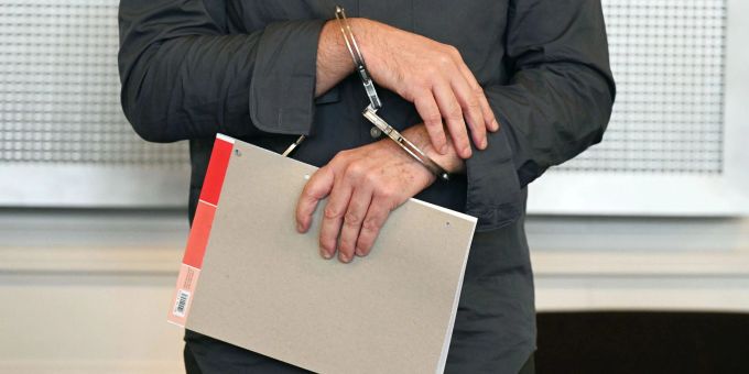 Karlsruhe - Prozess gegen mutmasslichen Bitcoin-Erpresser hat begonnen