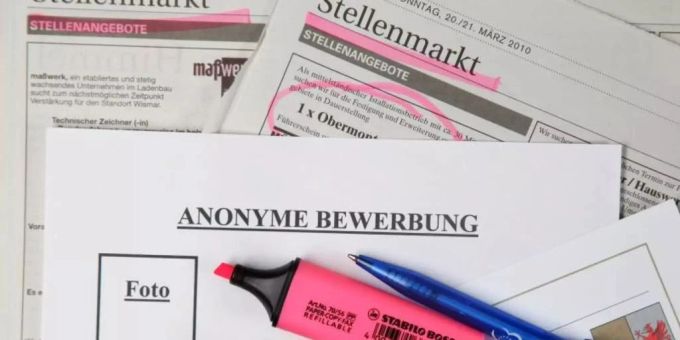 Der Zürcher Regierungsrat muss eine Anonymisierung der Bewerbungsverfahren für Verwaltungsjobs prüfen. (Symbolbild) Zürich Anonyme Bewerbung