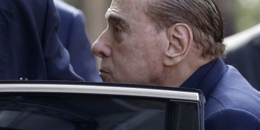 Der ehemaliger Ministerpräsident von Italien Silvio Berlusconi fühlt sich nach seinen Aussagen zum Angriffskrieg auf die Ukraine missverstanden. Foto: Cecilia Fabiano/LaPresse/AP/dpa