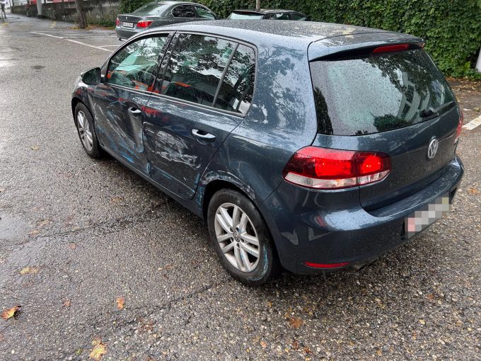 Beide Fahrer blieben unverletzt. Fahrer