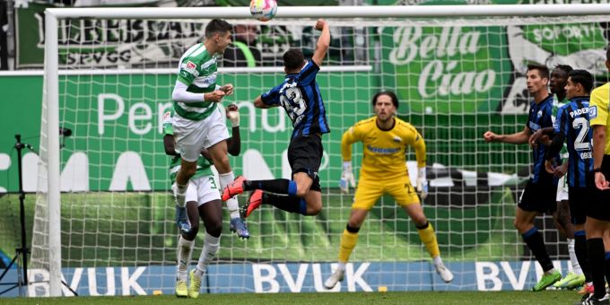 Schneider atmet auf - Fürth glückt der Befreiungsschlag gegen Paderborn