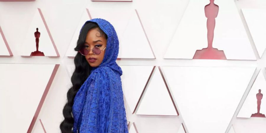 H.E.R.