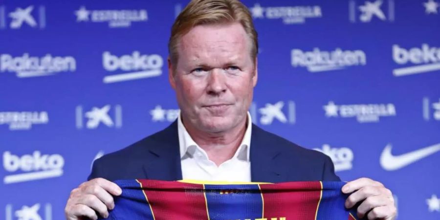 Bleibt Trainer des FC Barcelona: Ronald Koeman. Foto: Joan Monfort/AP/dpa