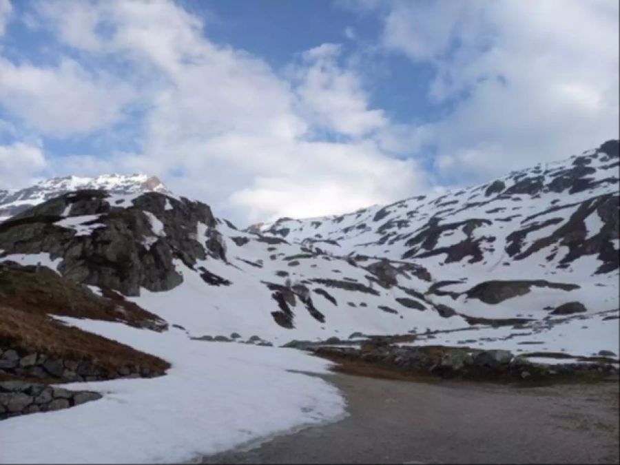 Um die Lötschenpasshütte zu erreichen, braucht es in den nächsten Tagen «gute alpine Kenntnisse und entsprechende Ausrüstung».