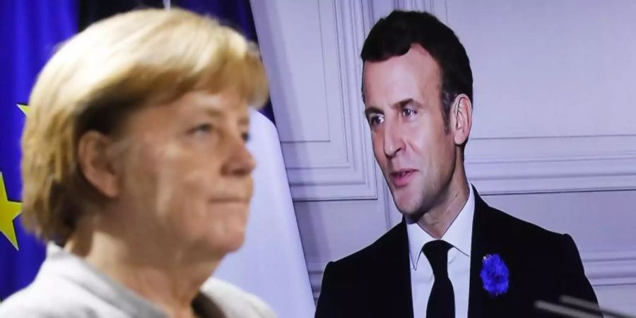 Bundeskanzlerin Angela Merkel während Videokonferenz mit Frankreichs Präsidenten Emmanuel Macron. Foto: Markus Schreiber/AP/dpa