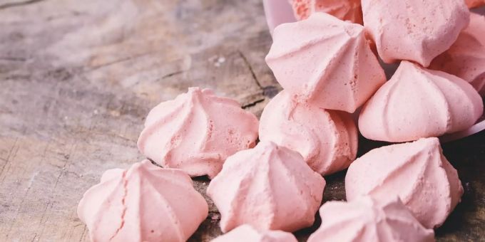 Aus Kichererbsenwasser lassen sich Meringue ohne Ei herstellen. Meringue