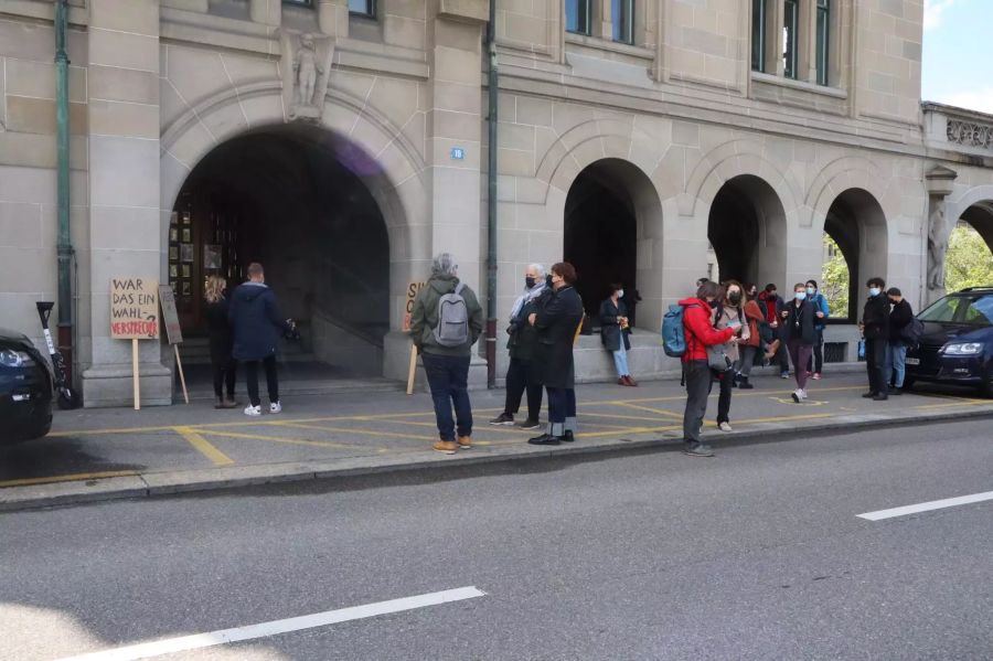 Der sogenannte «runde Tisch» fand im Amtshaus IV an der Lindenhofstrasse 19 statt.