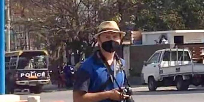 Robert Bociaga, ein polnischer Journalist, der für die Deutsche Presse-Agentur in Myanmar tätig ist, wurde von Sicherheitskräften festgenommen. Foto: --/facebook screenshot/dpa Robert Bociaga, ein polnischer Journalist, der für die Deutsche Presse-Agentur in Myanmar tätig ist, wurde von Sicherheitskräften festgenommen. Foto: --/facebook screenshot/dpa