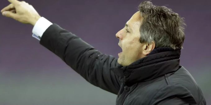 Ex-Nati-Stürmer - Geht David Sesa als Cheftrainer in die Wüste?
