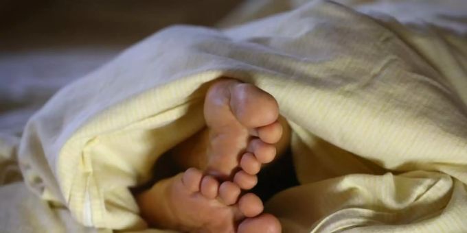 Schlafstörungen gehören ebenfalls zu den physischen Auswirkungen der Tat. Schlafstörung