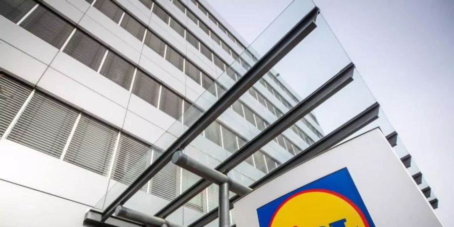 Im Lidl Verwaltungsgebäude in Neckarsulm war am 17. Februar eine Briefbombe explodiert. Foto: Christoph Schmidt/dpa