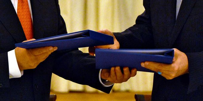 Die internationale Atombehörde IAEA hat mit dem Iran einen Deal ausgehandelt. iaea iran atomabkommen