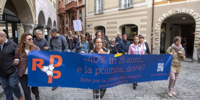 Am Mittwoch haben im Tessin Lehrpersonen gegen die Kürzung der Pensionskasse gestreikt. tessin