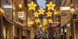 Kerzen ade - Luzerner Weihnachtsbeleuchtung wird wieder elektrisch