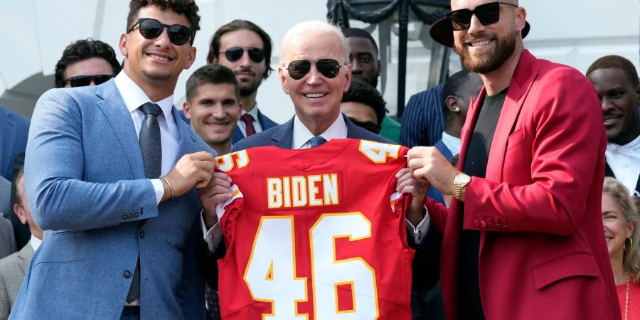 joe biden superbowl