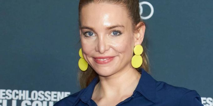 Film - «Tatort: Hochamt für Toni»: Sina Martens spielt die Doppelrolle