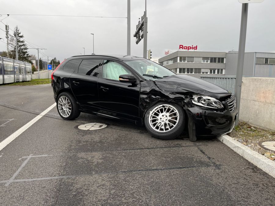 Limmattalbahn Unfall Spreitenbach AG