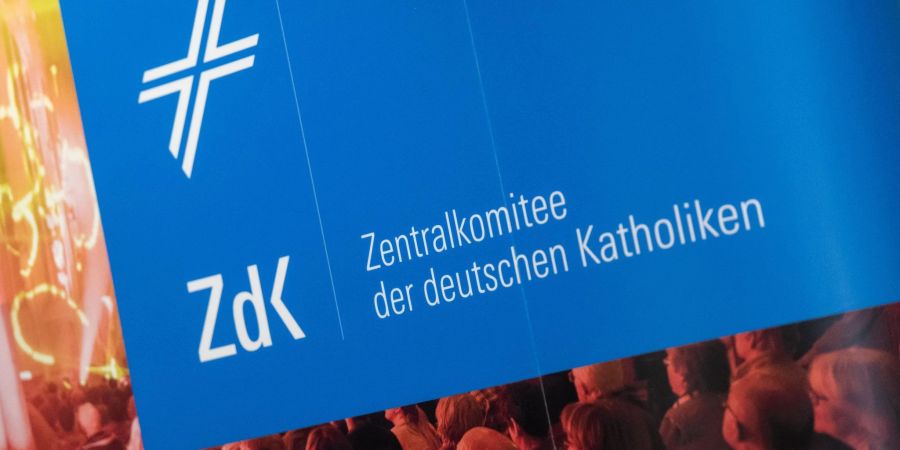 Das Zentralkomitee der deutschen Katholiken will klären, wie es mit der Deutschen Bischofskonferenz bei der Aufarbeitung des Missbrauchsskandal zusammenarbeiten kann.