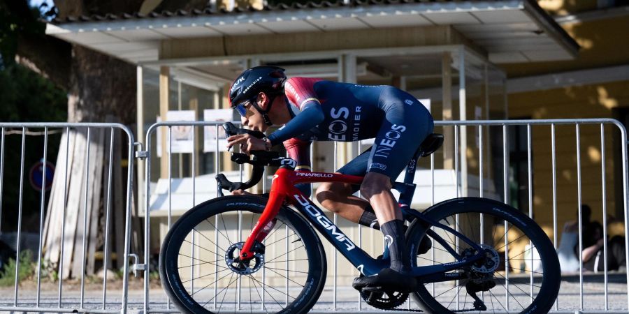 Egan Bernal hatte sich bei seinem Sturz mehr als 20 Knochenbrüche zugezogen.