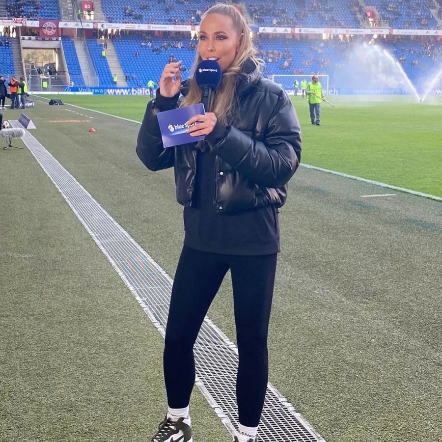 Sylvia Walker im Einsatz für Blue im Basler St. Jakob-Park.