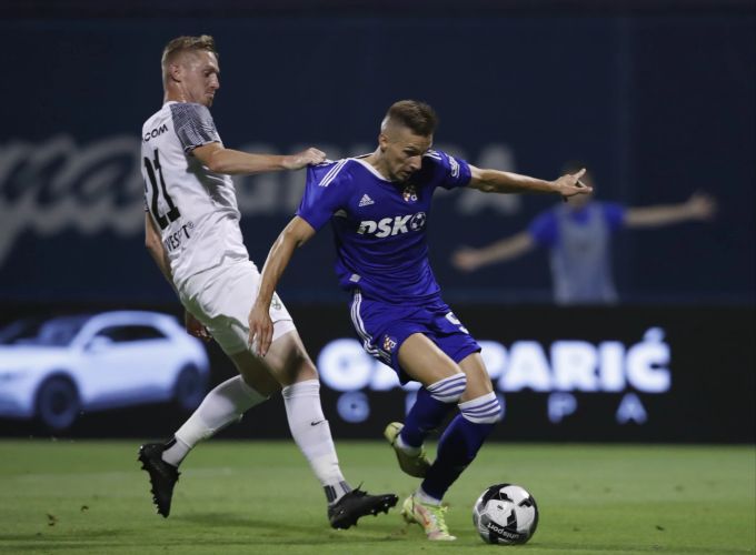 Mislav Orsic (re.) erzielt für Dinamo Zagreb gegen Ludogorets Rasgrad in der Qualifikation zur Champions League zwei Tore. Dinamo Ludogorets Champions League