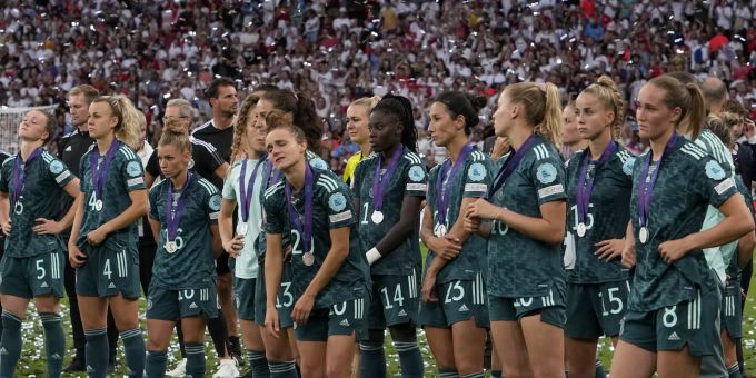 England feiert Titel - Deutscher Penalty-Ärger: «Darf nicht passieren»