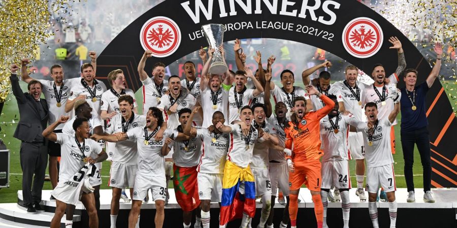 Trotz des Europa-League-Triumphes verzeichnete Eintracht Frankfurt in der vergangenen Saison erneut weitere Verluste.