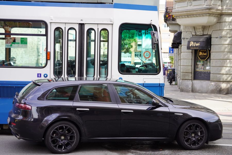 Der Tramverkehr war etwas mehr als eine Stunde unterbrochen.