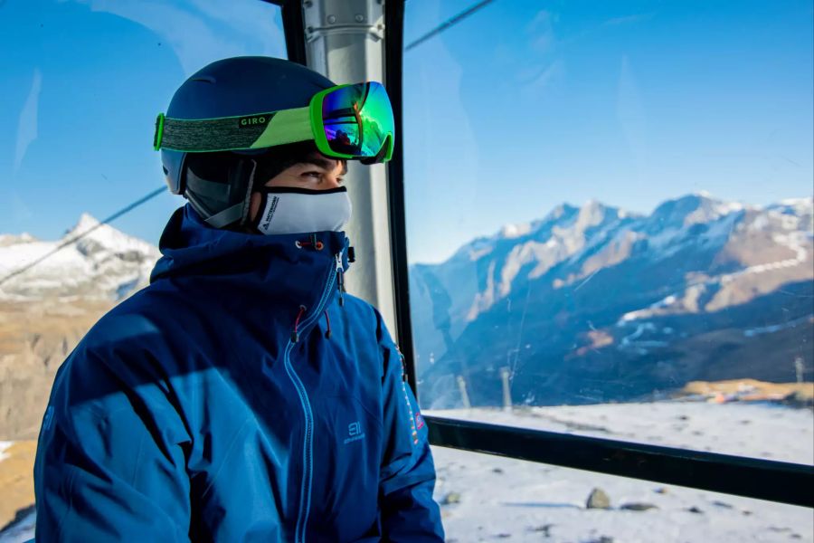 In den Kabinen der Seilbahnen wird das Tragen einer Maske empfohlen.