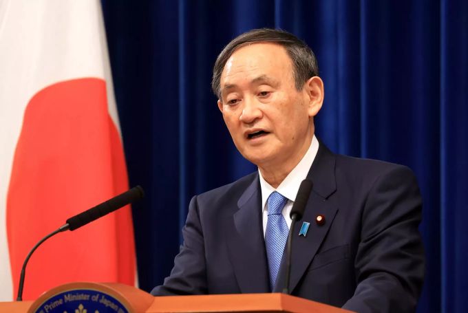Yoshihide Suga, Premierminister von Japan, spricht während seiner Neujahrs-Pressekonferenz in seiner offiziellen Residenz. Foto: Yoshikazu Tsuno Premierminister von Japan
