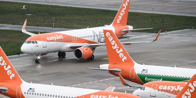 Über den Verkauf und das Zurückmieten von Flugzeugen kann sich Easyjet rund 170 Millionen Dollar besorgen. (Archivbild) Über den Verkauf und das Zurückmieten von Flugzeugen kann sich Easyjet rund 170 Millionen Dollar besorgen. (Archivbild)