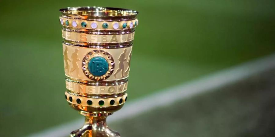Der Erstrunden-Gegner von Schalke 04 steht endlich fest. Foto: picture alliance / dpa