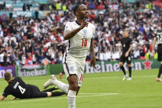 Raheem Sterling gehört zu den Offensiv-Waffen von Gareth Southgate und den Three Lions. Raheem Sterling