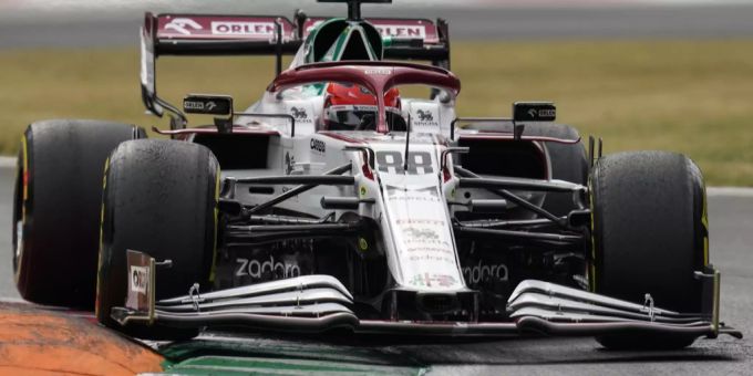 Robert Kubica im Alfa Romeo alfa romeo