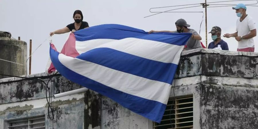 Kurz vor neuen Protesten der Opposition auf Kuba hat die sozialistische Regierung allen Journalisten der spanischen Nachrichtenagentur Efe die Akkreditierung entzogen. Foto: Ramon Espinosa/AP/dpa