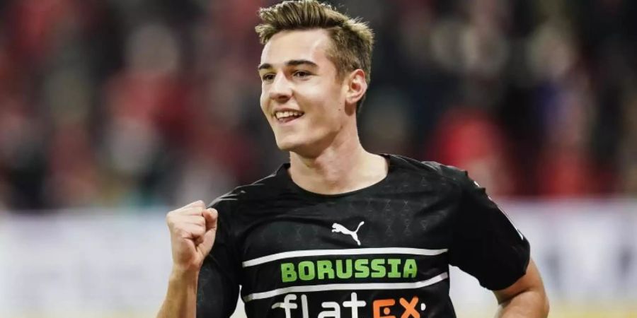 Florian Neuhaus hätte sich mehr Rückendeckung vom Club gewünscht. Foto: Uwe Anspach/dpa