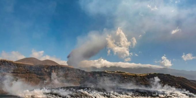 Rauchschwaden über La Palma Rauchschwaden über La Palma