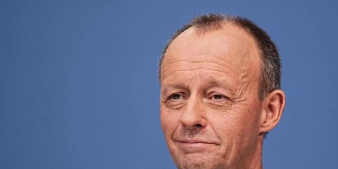 Friedrich Merz soll nach dem Willen der CDU-Mitglieder neuer Parteivorsitzender werden. Foto: Michael Kappeler/dpa Friedrich Merz soll nach dem Willen der CDU-Mitglieder neuer Parteivorsitzender werden. Foto: Michael Kappeler/dpa