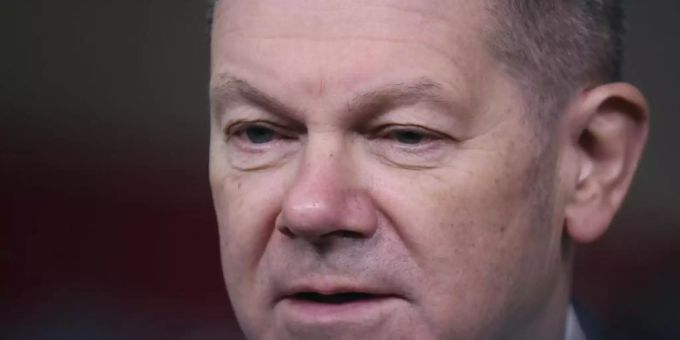 «Es handelt sich im Hinblick auf Nord Stream 2 um ein privatwirtschaftliches Vorhaben»: Bundeskanzler Olaf Scholz. Foto: Kenzo Tribouillard/AFP/dpa «Es handelt sich im Hinblick auf Nord Stream 2 um ein privatwirtschaftliches Vorhaben»: Bundeskanzler Olaf Scholz. Foto: Kenzo Tribouillard/AFP/dpa