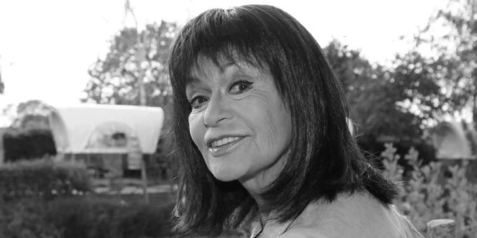 Marie Versini ist im Alter von 81 Jahren verstorben (1940-2021). Marie Versini ist im Alter von 81 Jahren verstorben (1940-2021).