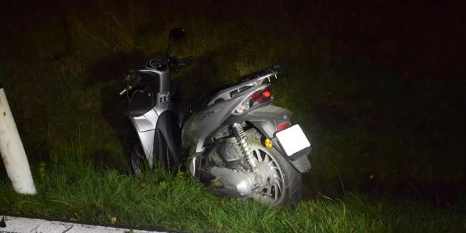Die Rollerfahrerin verletzte sich leicht. Unfall