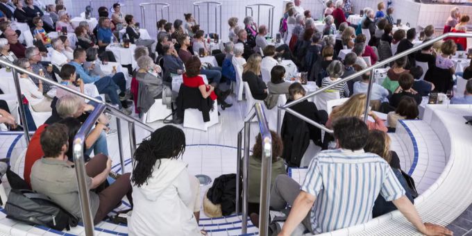 Zum 29. Internationalen Literaturfestival reisen am Wochenende 34 Autorinnen und Autoren aus 15 Ländern nach Leukerbad. (Archivbild) Literaturfestival Leukerbad