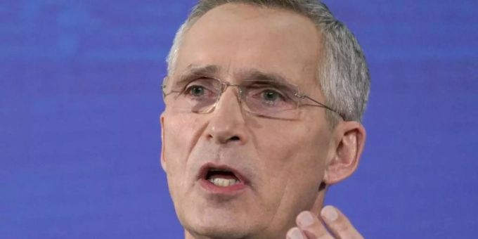 Jens Stoltenberg, Nato-Generalsekretär, will am 12. Januar den Nato-Russland-Rat einberufen. Foto: Roman Koksarov/Pool AP/dpa/Archiv Jens Stoltenberg, Nato-Generalsekretär, will am 12. Januar den Nato-Russland-Rat einberufen. Foto: Roman Koksarov/Pool AP/dpa/Archiv