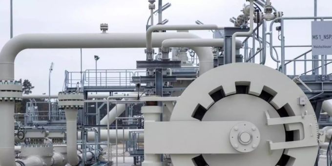Molchstation, Rohrsysteme und Absperrvorrichtungen in der Gasanlandestation von Nord Stream 2. Foto: Jens Büttner/dpa Molchstation, Rohrsysteme und Absperrvorrichtungen in der Gasanlandestation von Nord Stream 2. Foto: Jens Büttner/dpa