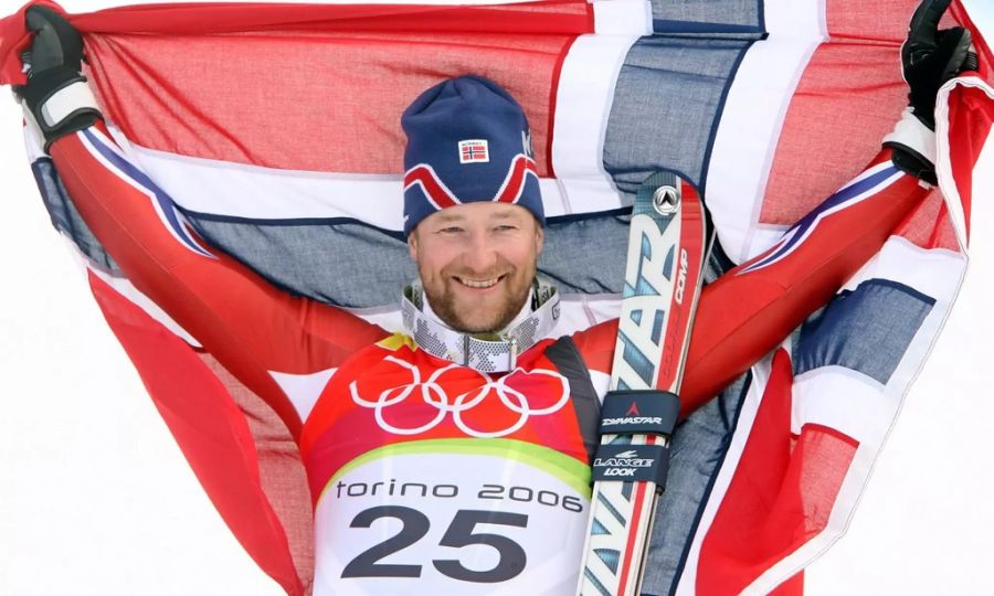 Ausserdem erinnert Odermatt Schönberger mit seinem überlegenen Lächeln an Norwegen-Legende Kjetil Aamodt.