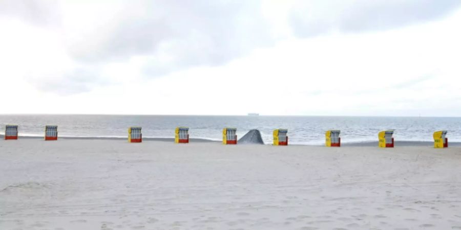 Strandkörbe nahe Cuxhaven im Mai 2020