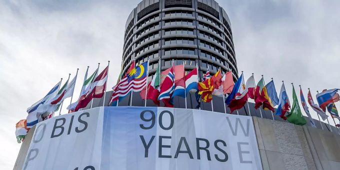 Die Bank für internationalen Zahlungsausgleich BIZ in Basel öffnet ihre Tore. Die Bank für internationalen Zahlungsausgleich BIZ in Basel öffnet ihre Tore.