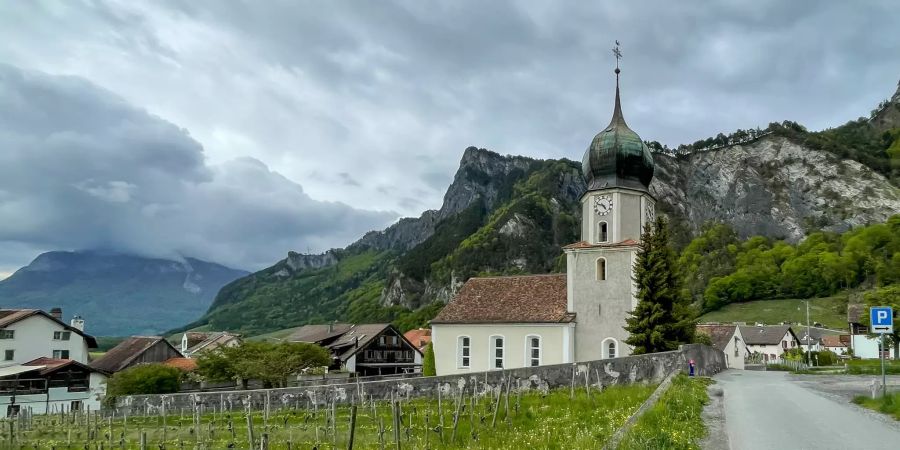 Die reformierte Kirche der Gemeinde Fläsch.